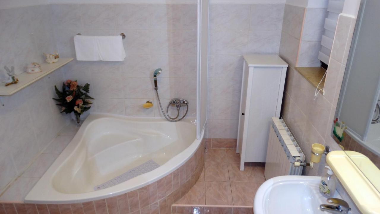 Almar Apartment Jusici Buitenkant foto